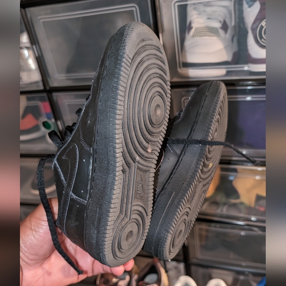 Nike's (Sz 1) - Picture 12 of 16